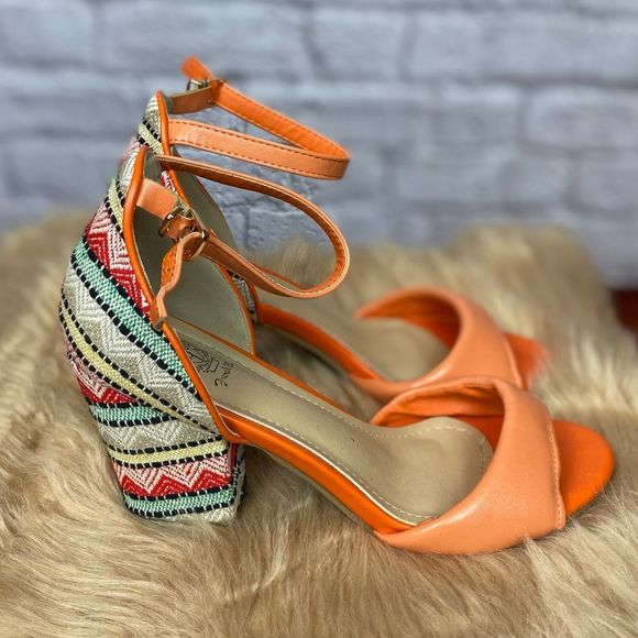 French Blue orange geometric twinkle sandal - Picture 3 of 6